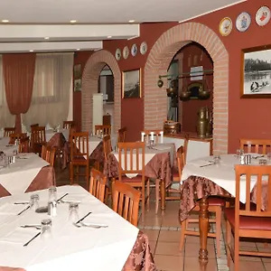 Hotel Cavallucci, Sermide